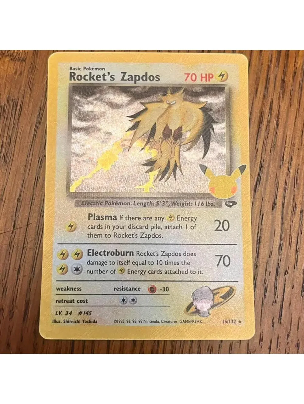 Rocket's Zapdos 15/132 - Celebrations Classic Collection Holo - 70 HP